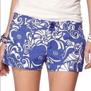 Lilly Pulitzer blue and white walsh shorts